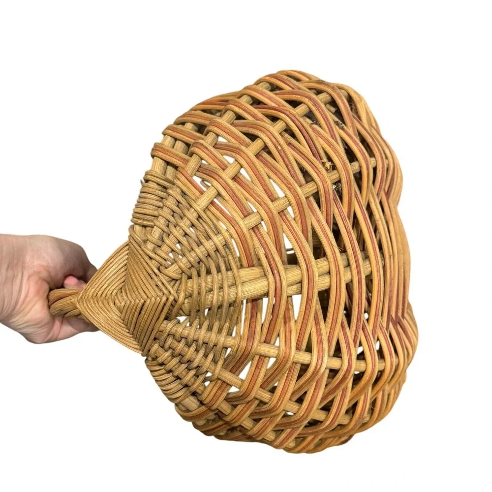 Handwoven Wicker Buttocks Egg Basket Natural Reed God's Eye Handle Farmhouse 10